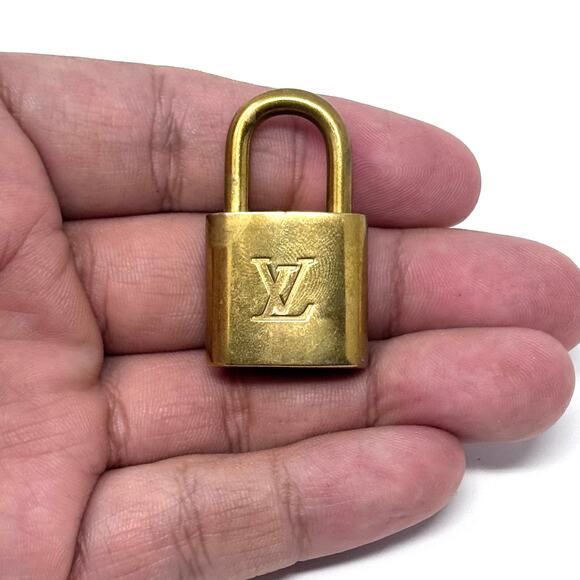 Louis Vuitton Lock & Key Set - Picture 6 of 8